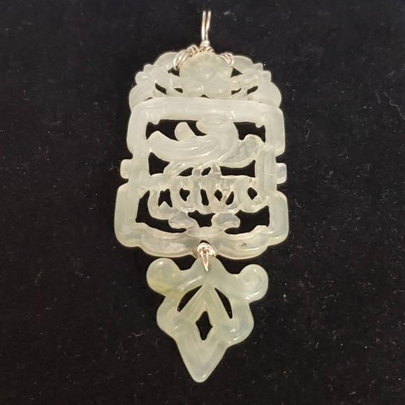 Jade Pendant - Picture 5 of 5